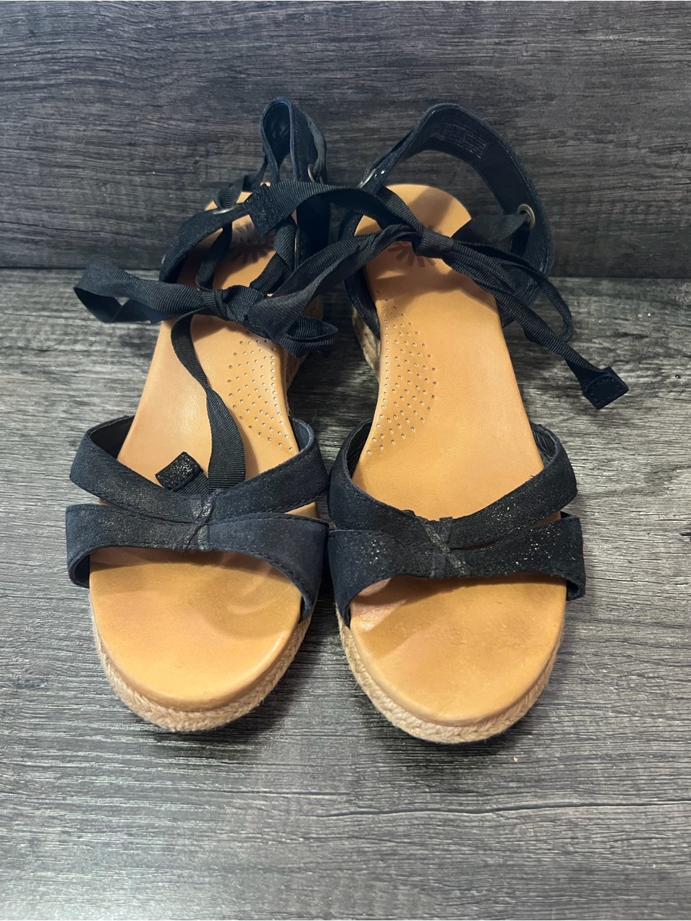 Sandals - Picture 2 of 6